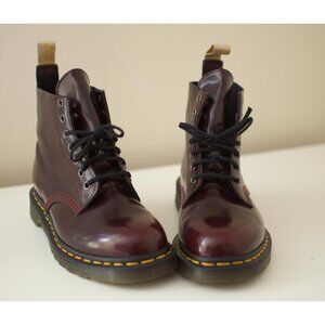 Cherry Oxford Vegan Dr. Martens /  7 UK